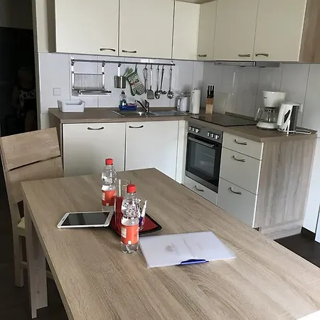 Apartahotel Living Apart 4*